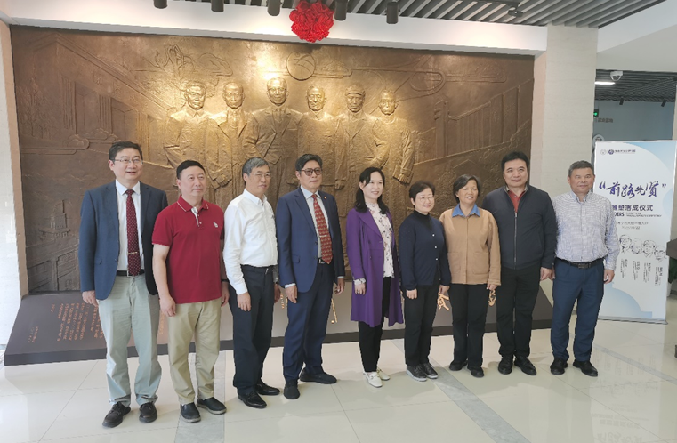 1698029794118479.png 640 (2).png